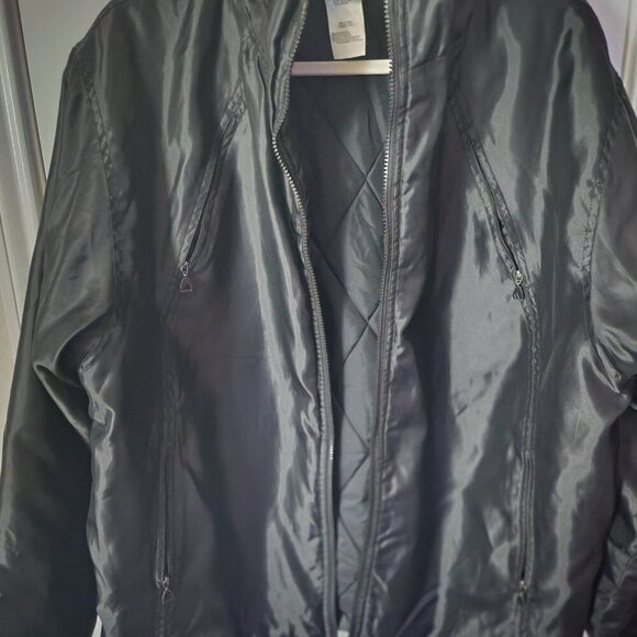 Heavy nylon Adidas jacket 4 zipper design nice! - Picture 7 of 14